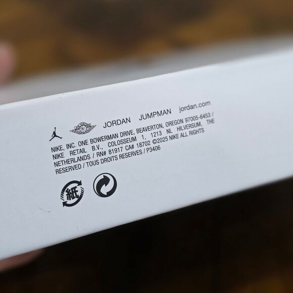 Nike Air Jordan Bifold Wallet Black Monogram Metallic Jumpman Leather Fabric New - Picture 10 of 11